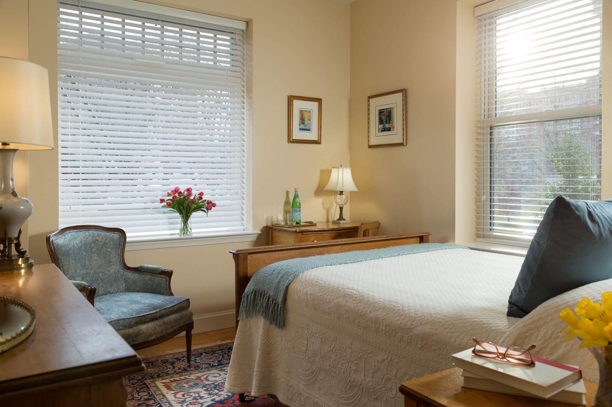 واشنطن Woodley Park Guest House المظهر الخارجي الصورة