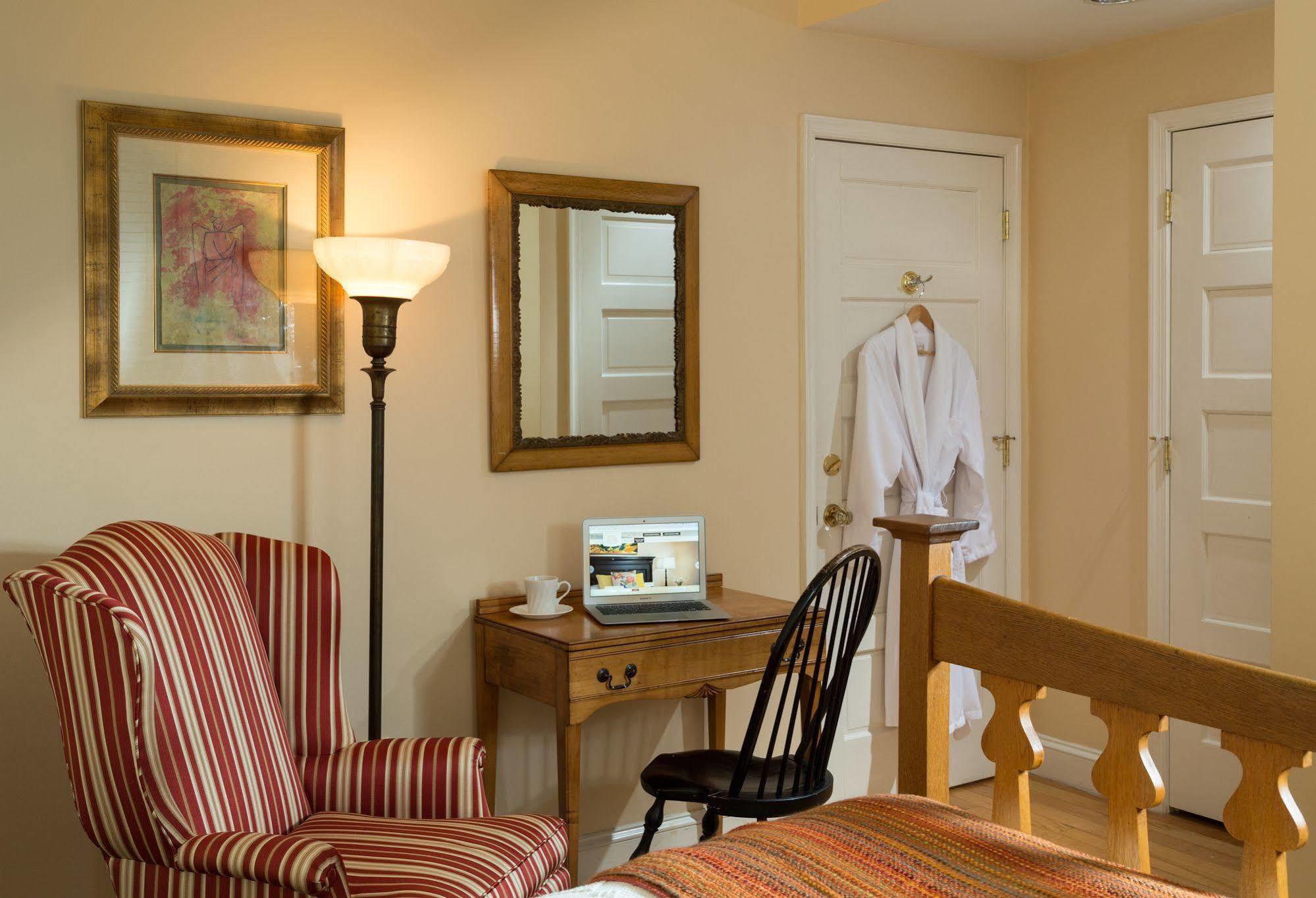 واشنطن Woodley Park Guest House المظهر الخارجي الصورة
